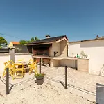 Unique V With Large Pool Βίλα Podgrade (Zadar)