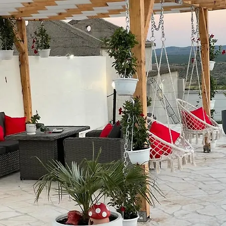Unique V With Large Pool Villa Benkovac