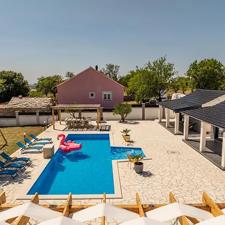 Unique V With Large Pool Vila Podgrade (Zadar)
