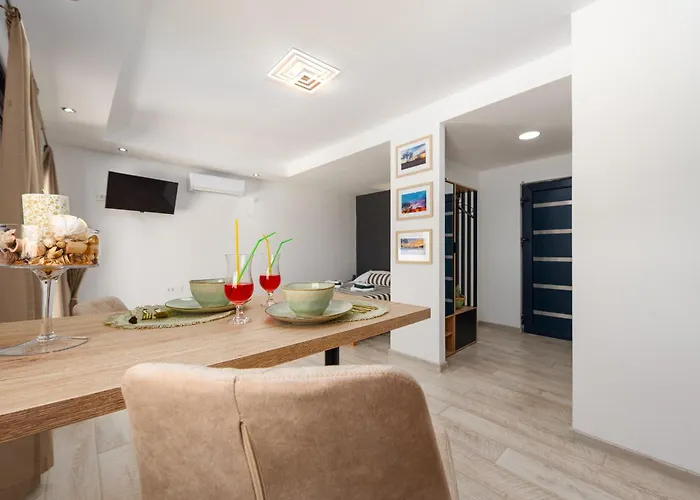 빌라 Unique V With Large Pool Podgrade (Zadar)