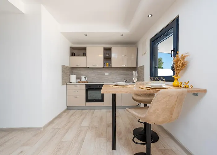 Unique V With Large Pool * Podgrade (Zadar)