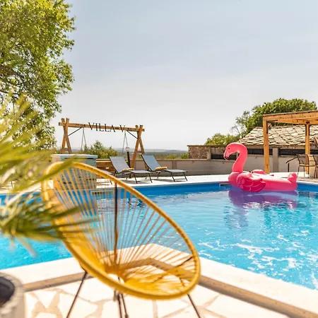 Vila Unique V With Large Pool Podgrade (Zadar)