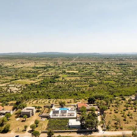 Unique V With Large Pool *