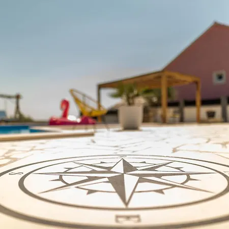 Unique V With Large Pool * Podgrade (Zadar)