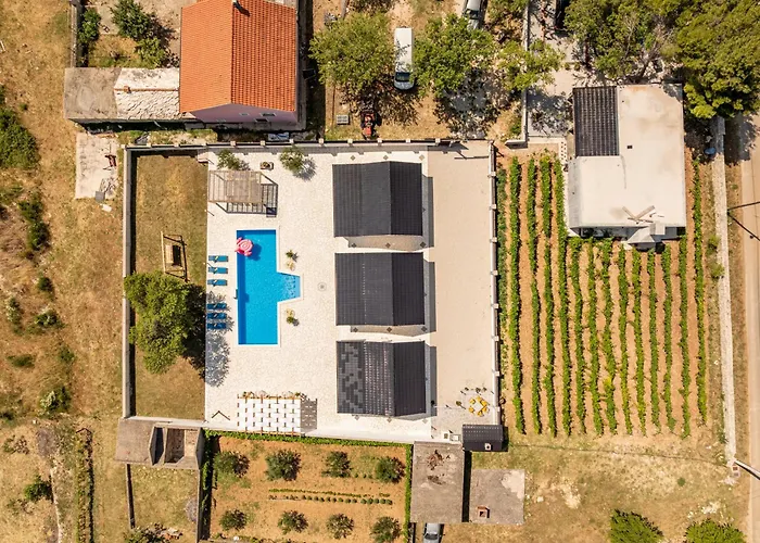 Villa Unique V With Large Pool *