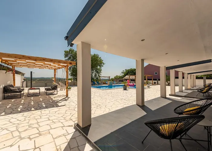 Villa Unique V With Large Pool