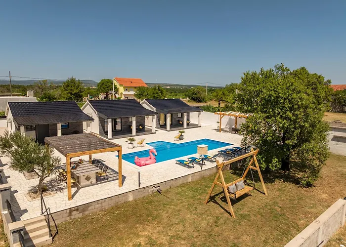 Villa Unique V With Large Pool *